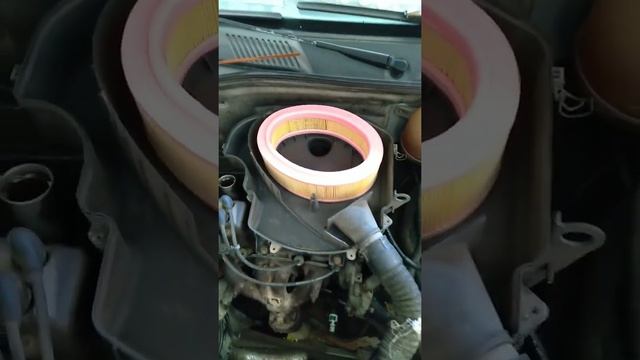 Меняю масло и фильтры Renault symbol 1.4 смотреть онлайн