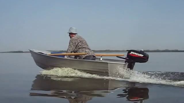 мотолодка Вельбот 30 смотреть онлайн