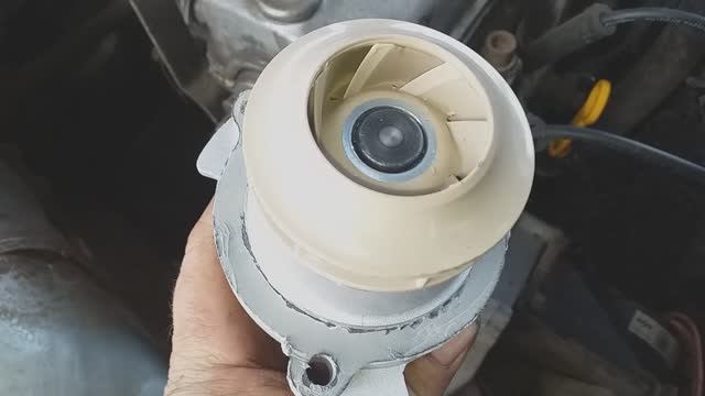 Ваз 2110 побежала помпа смотреть онлайн