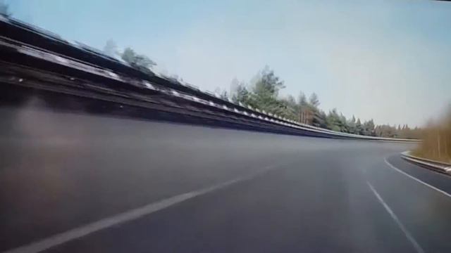 Bugatti Chiron Acceleration / Бугатти Шерон Разгон смотреть онлайн