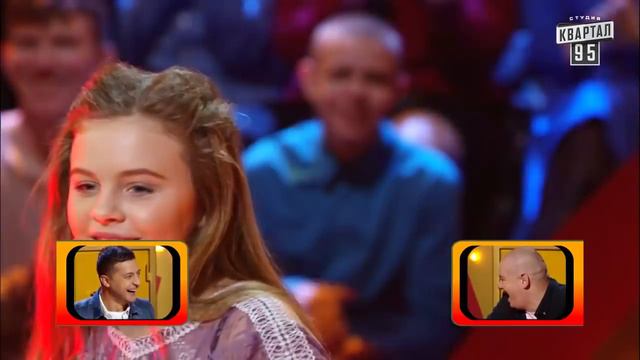+20 000 | Дочь Ольги Фреймут рвет зал своими шутками | Рассмеши Комика 2017 смотреть онлайн