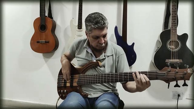 September. (E,W,F). bass cover. Ibanez btb 676. смотреть онлайн