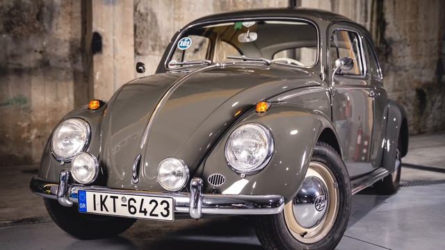1962 Volkswagen Beetle-Käfer & 1957 Citroën Traction Avant & 1931 Ford Model A Roadster смотреть онлайн