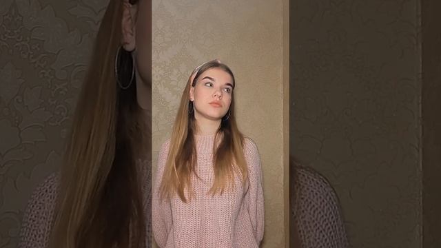 Страна читающая-София Алёхина читает стихотворение "Ты меня не любишь,не жалеешь..." С.А. Есенина смотреть онлайн