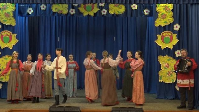 "Брови, мои брови" - плясовая песня Пензенской области, образцовый фольклорный ансамбль "Журавушки смотреть онлайн
