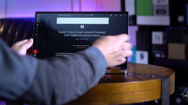 The Laptop That Watches You смотреть онлайн