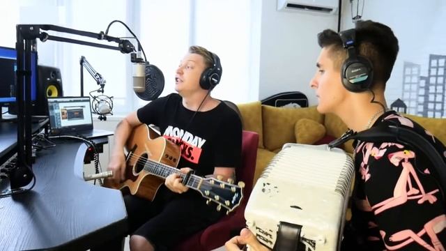 Русская дорога. Автор Игорь Растеряев, в исполнении Романа Конограя. смотреть онлайн