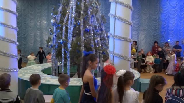 Дед Мороз и Снегурочка 3 часть. смотреть онлайн