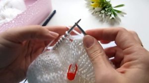 Манишка спицами регланом сверху. Подробный мастер-класс.