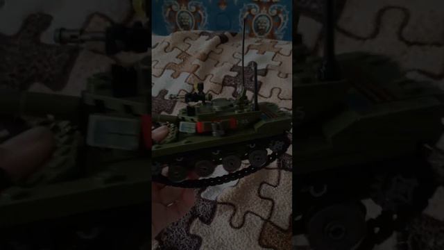 Вау.. Красивый танк... #lego #legobrick #war #Ussr смотреть онлайн