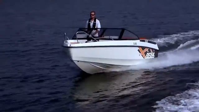 Прогулочный катер Bella 550 BR с подвесным мотором Mercury FourStroke 115 л.с. смотреть онлайн