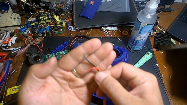 Переделка зарядки на колонке китайской смотреть онлайн