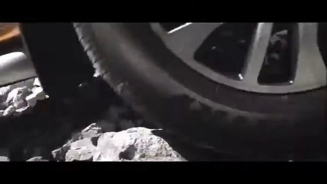 Nissan's All New Pickup is Tough смотреть онлайн