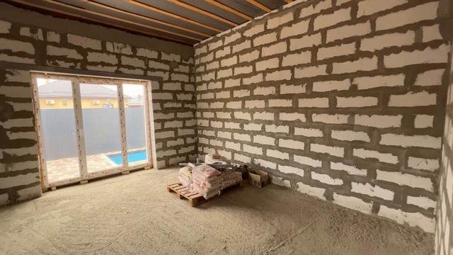 Дом с бассейном и плиткой во дворе на 6 сотках в Краснодаре по шикарной цене. смотреть онлайн