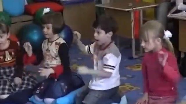 Музыка с мамой №1 Весёлая гимнастика Железнова Е С смотреть онлайн