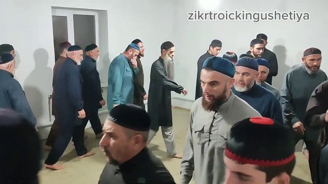 #ZIKRULLAH1 ПЕРВЫЙ #ЗИКР У #МУТАЛИЕВЫХ 30.11.23г.#МУХЬАММАДА Т1ЕРА САГ1.#ГИЛАНИ ВОЛАЧ ФУСАМЕ#ЭКАЖЕВ смотреть онлайн