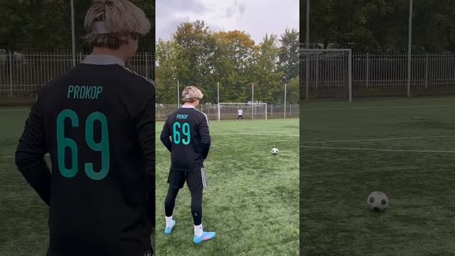 Наклбол от Прокопа?/Prokop Knuckleball?Наказал вратаря? смотреть онлайн