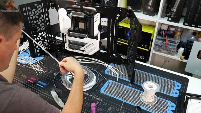 We Build an AMD AAA System With a Twist - AMD FRAME (Pt. 2) смотреть онлайн