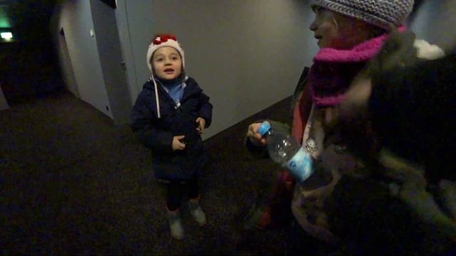 Сходили в кинотеатр//Шопинг Амалий в школу//Заоблачные цены смотреть онлайн