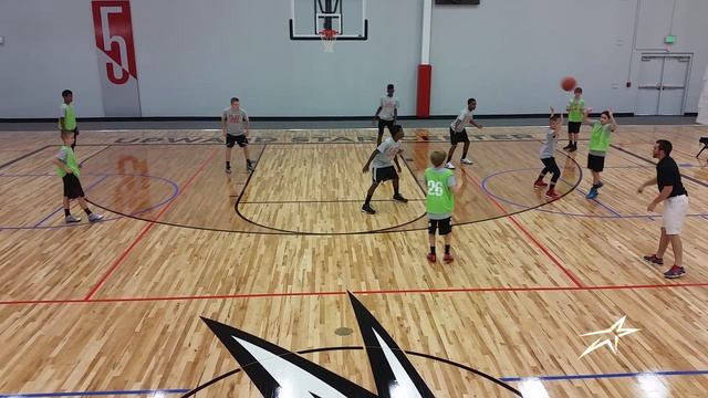 2-3 Zone Def - Scramble смотреть онлайн