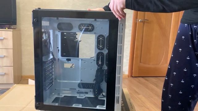 ОНЛАЙН ТРЕЙД.РУ Корпус Corsair Crystal Series 680X RGB CC-9011169-WW White смотреть онлайн