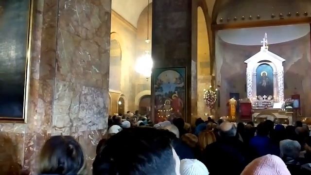 С рождеством христовым. Ереван сурб Саркис 6. января 2022