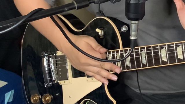 I Jammed with my evil clone ( Fender vs Gibson ) смотреть онлайн