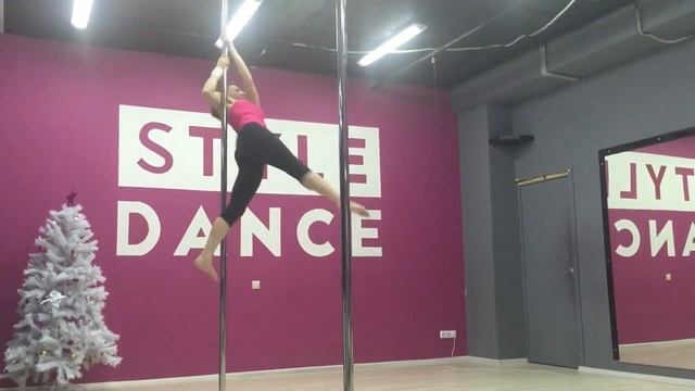 Pole dance sport. Танец на пилоне. Педагог Анастасия Талипова. смотреть онлайн