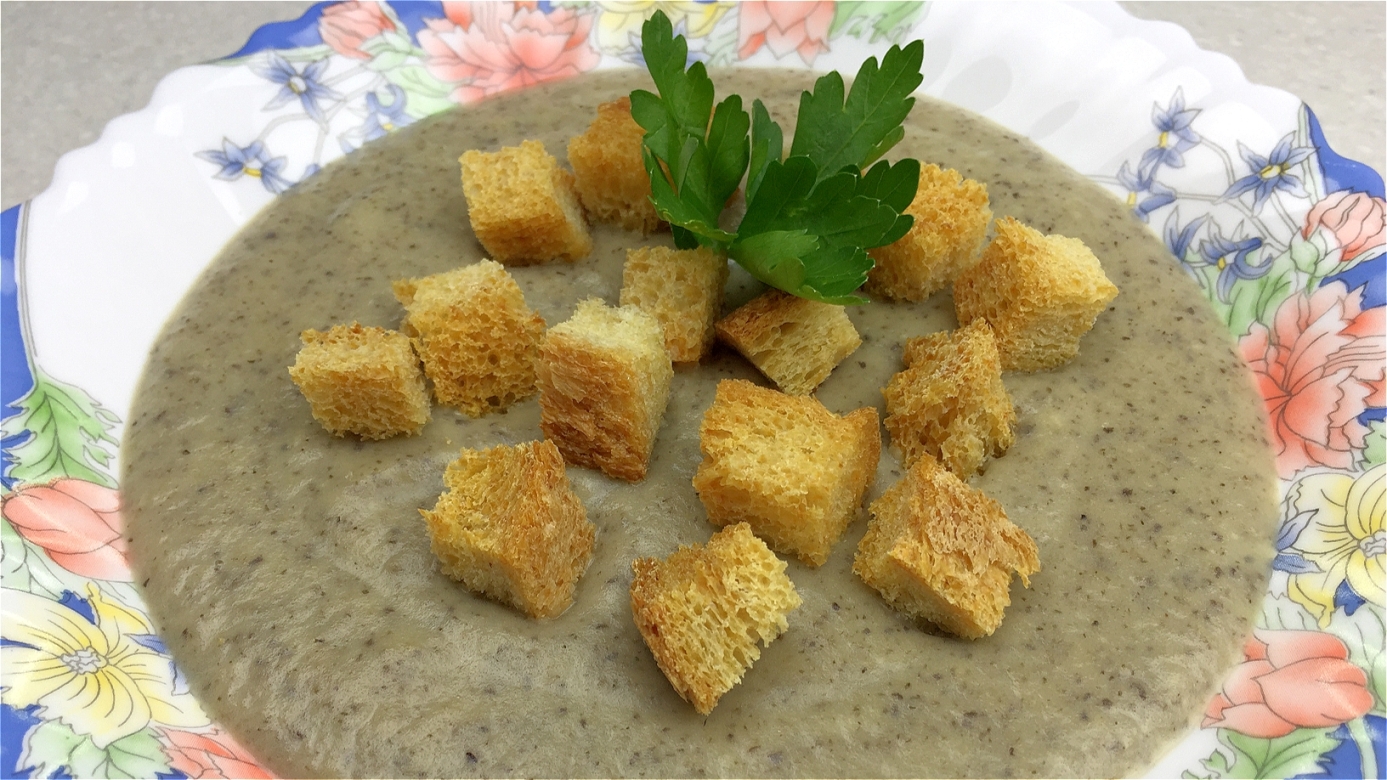 Грибной суп-пюре . Крем-суп из шампиньонов . Быстро и вкусно.mp4 смотреть онлайн