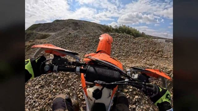 Enduro - Make It or Break It смотреть онлайн