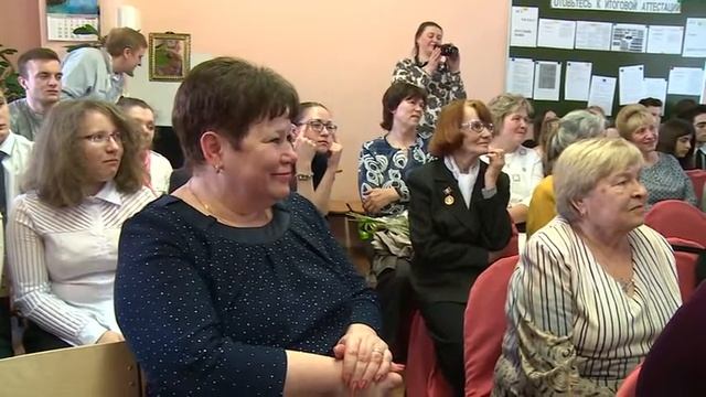 Встреча в Чулковской школе по книгам Анны Ивановны Кузнецовой смотреть онлайн