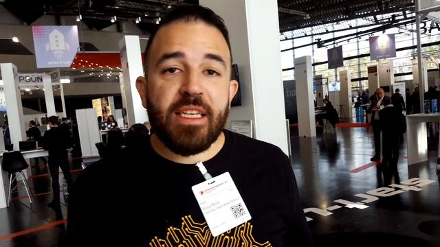 Open Source GUI for ...everything! eeNews report on TotalCross смотреть онлайн