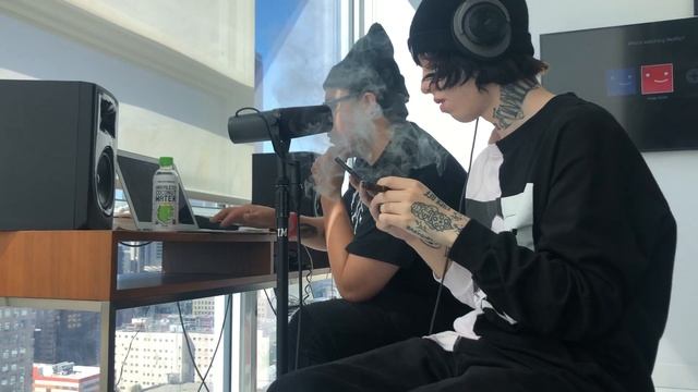 Making a Hit Song with Lil Xan смотреть онлайн