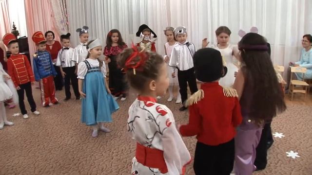 Спектакль Щелкунчик - video Tokmakov Vladimir смотреть онлайн