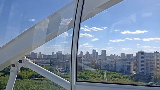 Екатеринбург . Парк Маяковского. Колесо обозрения. смотреть онлайн