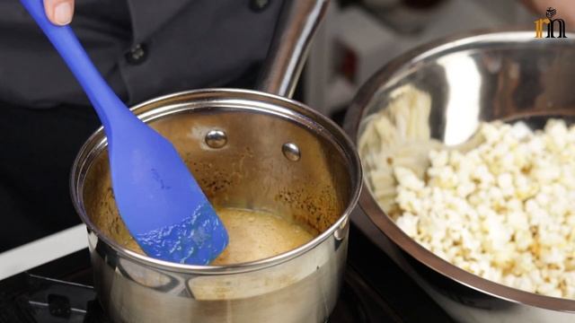 How to Make Perfect Caramel Popcorn | Roshel Patisserie | איך להכין פופקורן קרמל מושלם смотреть онлайн