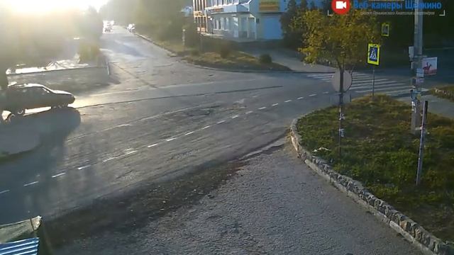 Перекрёсток в Щёлкино, 29.10.2016 - time-lapse с камеры 2 смотреть онлайн