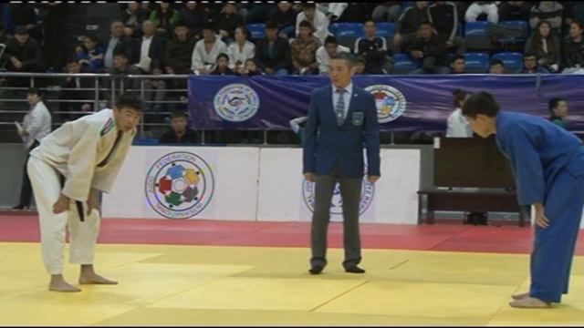 Спорт. Дзюдо. Первенство Кыргызстана среди юниоров-2019. День 1 (Мат A Часть 1) смотреть онлайн