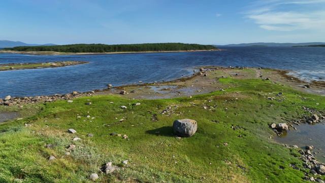 Берег. Море Белое.