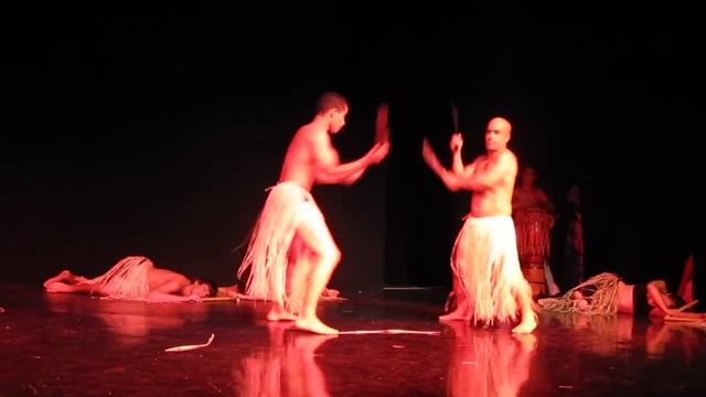 Mestre Rony Machete Maculele - Real Brazilian Weapons Machete Capoeira Performance смотреть онлайн