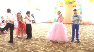 Танец "Кем стать?" муз.рук. Цилик Л.В.