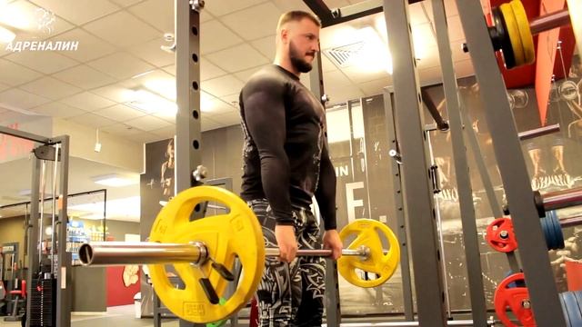 Виды становых тяг в тренажерном зале смотреть онлайн