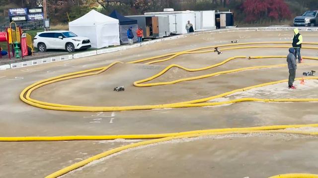LCRC RACEWAY HALLOWEEN CLASSIC NITRO BUGGY AMAIN смотреть онлайн