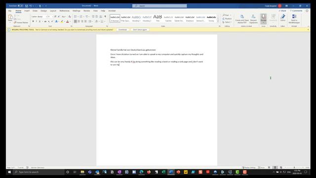 Voice capture with Dictate features in Word and OneNote смотреть онлайн