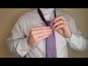 Простой способ как завязать галстук