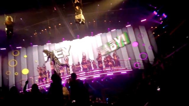 HEY BABY - COCO BONGO смотреть онлайн