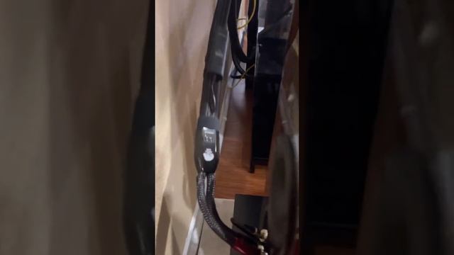 Hegel B&W смотреть онлайн