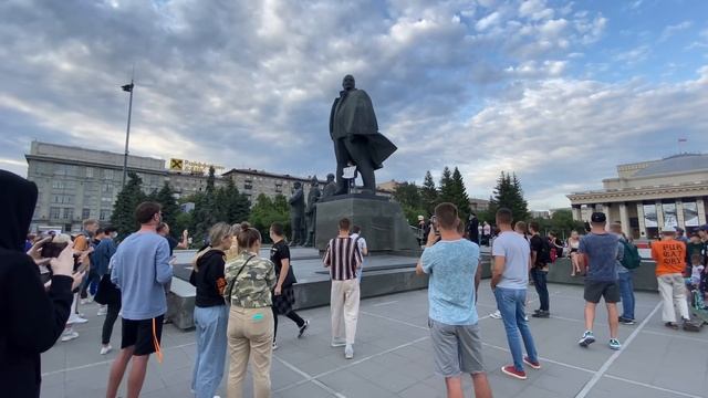 Выдвигаемся на Восток!Прогулка в Новосибирске смотреть онлайн