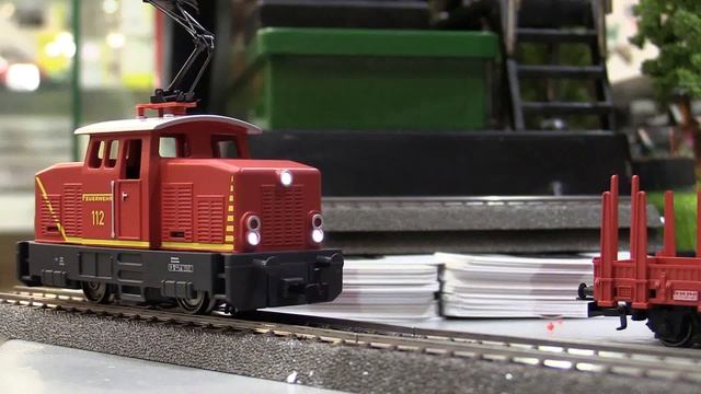 Стартовый набор Marklin "Пожарный поезд" смотреть онлайн