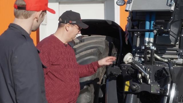 Обзор Трактора McCORMICK X 8.631 или новые приключения итальянца в России!